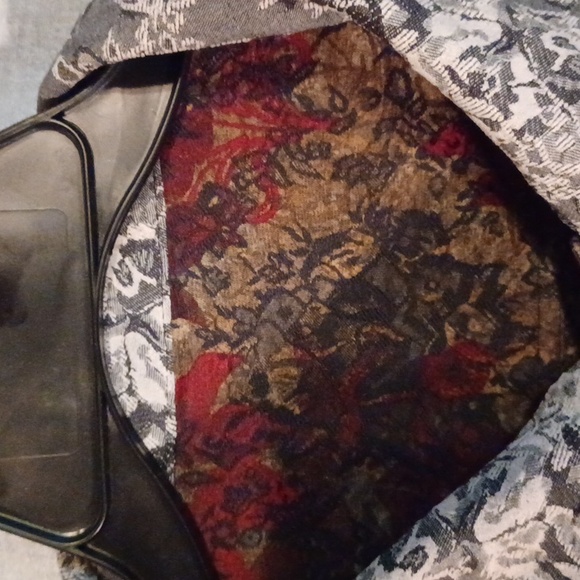 REVERSIBLE C & B Jacket - Picture 6 of 7